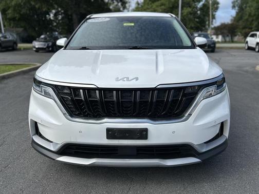 2022 Kia Carnival EX