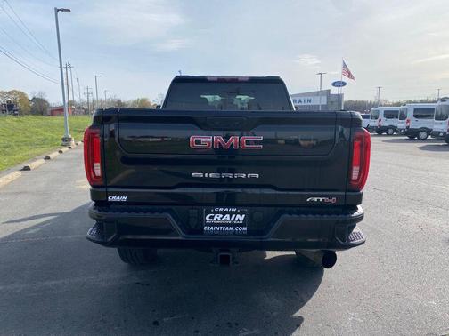 2022 GMC Sierra 2500 AT4