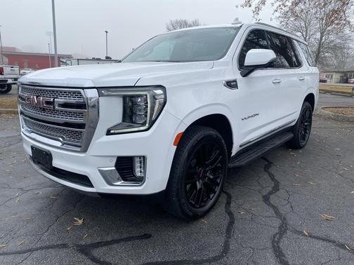 2022 GMC Yukon SLT