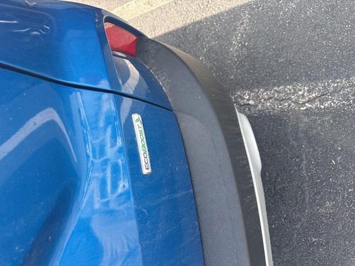 Blue Metallic 2020 Ford Escape SE
