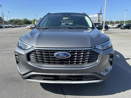2025 Ford Escape PHEV SE