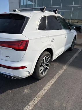 2024 Audi Q5 45 S line Premium Plus