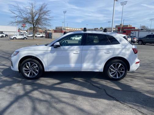 2024 Audi Q5 45 S line Premium Plus