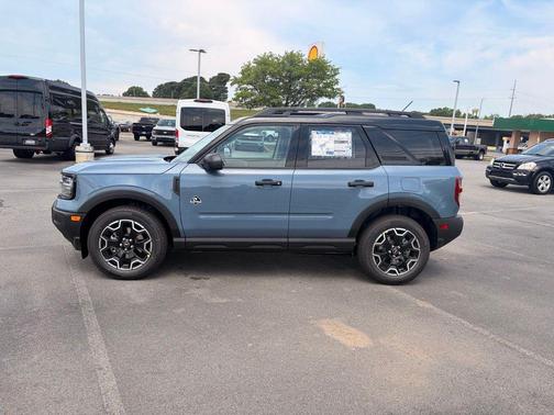 Azure 2026 Ford Bronco Sport Outer Banks