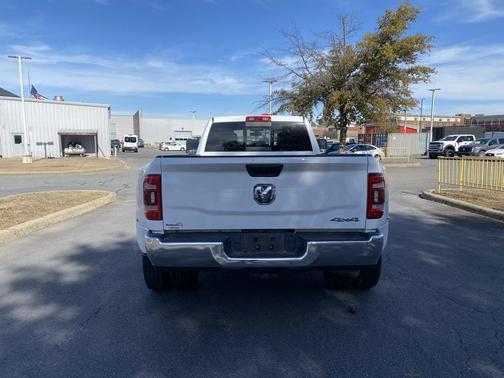 2024 RAM 3500 Tradesman Crew Cab 4x4 8' Box