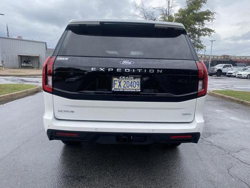 2025 Ford Expedition Max Active 4x4