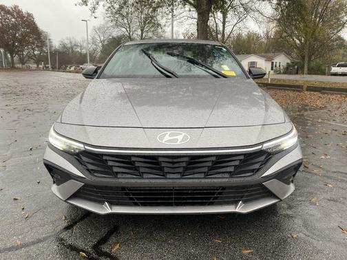 2025 Hyundai ELANTRA Sport