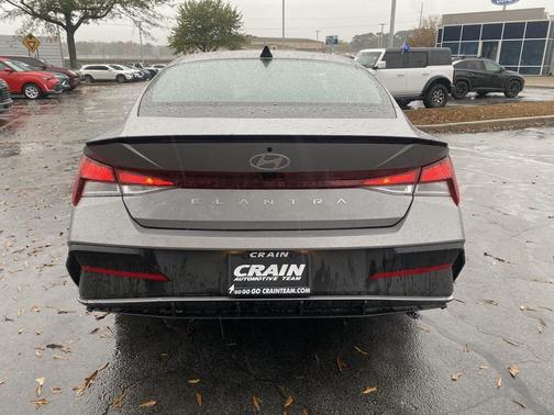 2025 Hyundai ELANTRA Sport