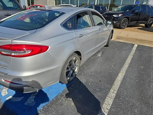 2019 Ford Fusion Hybrid Titanium