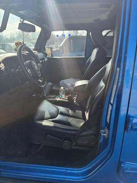 2014 Jeep Wrangler Unlimited Altitude