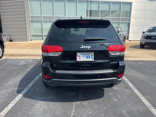 2018 Jeep Grand Cherokee Laredo E