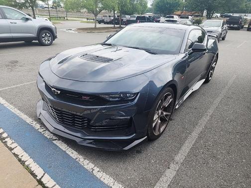 Shadow Gray Metallic 2021 Chevrolet Camaro 2SS