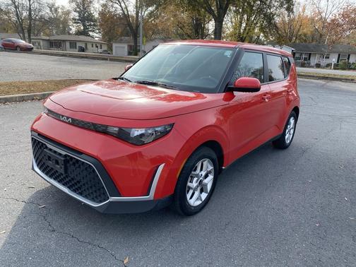 2024 Kia Soul LX