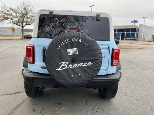 2025 Ford Bronco Heritage Edition