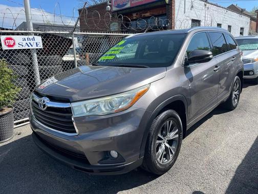 Predawn Gray Mica 2016 Toyota Highlander XLE