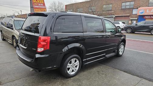 2012 Dodge Grand Caravan Crew