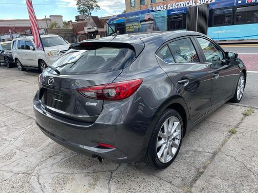 2017 Mazda Mazda3 Touring