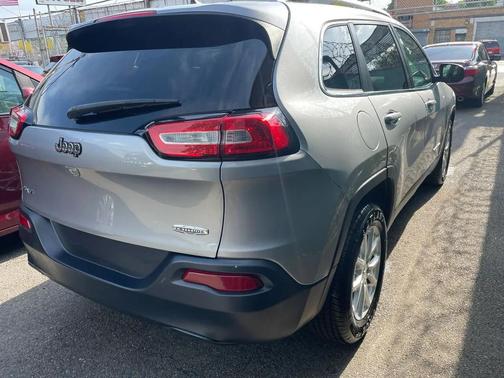 Billet Silver Metallic Clearcoat 2016 Jeep Cherokee Latitude
