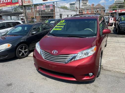 Burgundy 2013 Toyota Sienna XLE