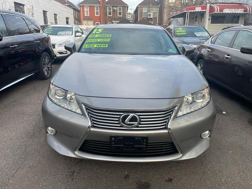 2015 Lexus ES 350 Crafted Line