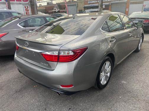 2015 Lexus ES 350 Crafted Line
