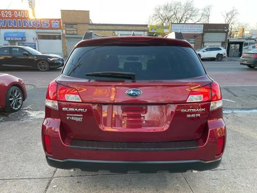 2012 Subaru Outback 3.6R Limited