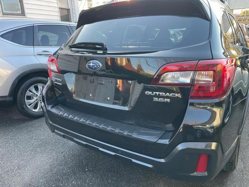 2018 Subaru Outback 3.6R Limited