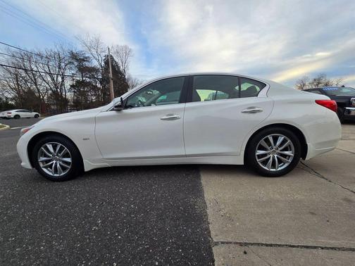 2016 INFINITI Q50 2.0T Premium