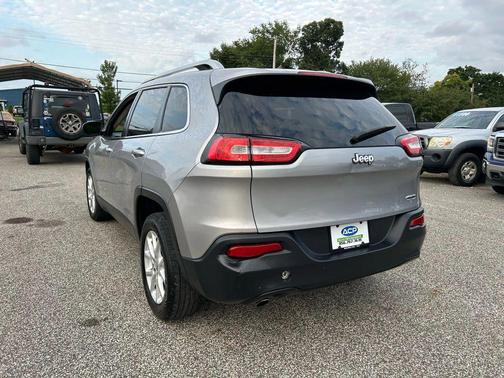 2014 Jeep Cherokee Sport