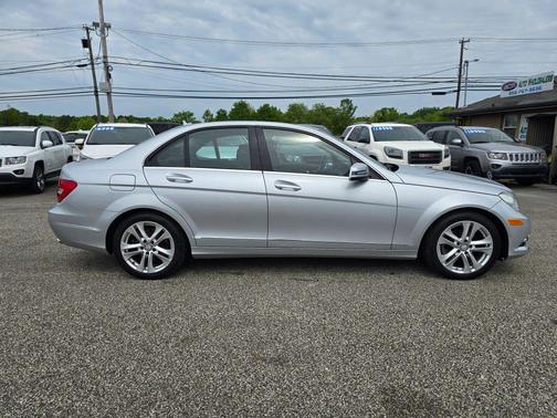 2012 Mercedes-Benz C-Class C 300 4MATIC Luxury