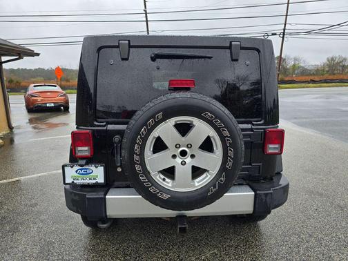 2011 Jeep Wrangler Unlimited Sahara