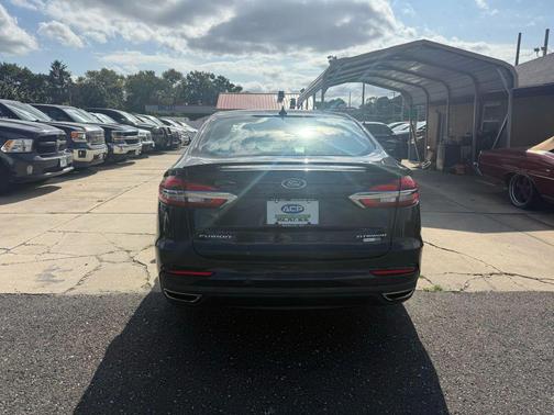 2020 Ford Fusion Titanium
