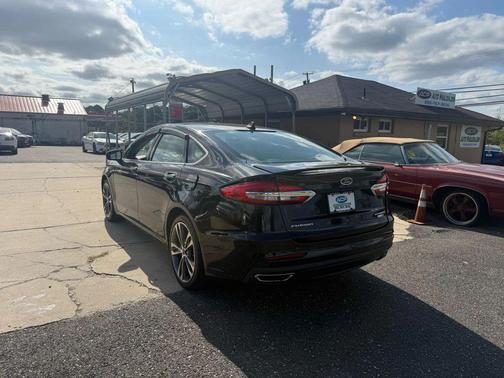 2020 Ford Fusion Titanium