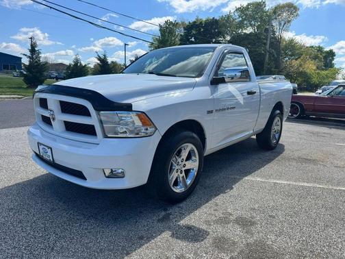 Bright White Clearcoat 2012 RAM 1500 ST