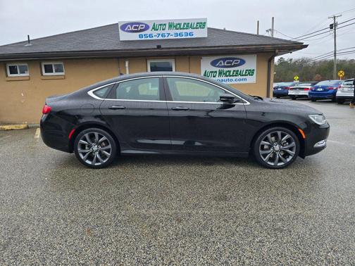 2016 Chrysler 200 C