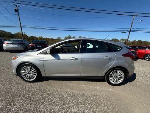 2018 Ford Focus Titanium