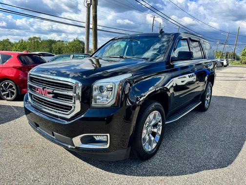 Onyx Black 2017 GMC Yukon SLE