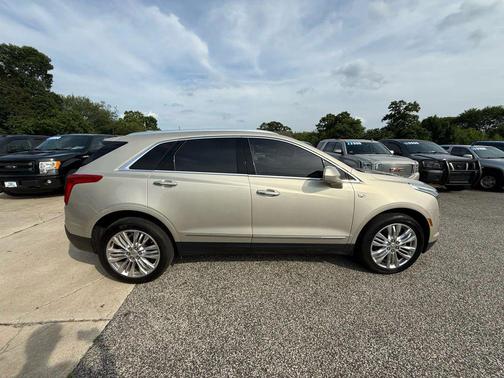 2017 Cadillac XT5 Premium Luxury