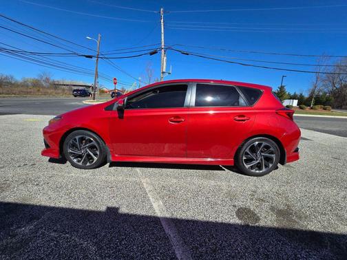 2017 Toyota Corolla iM Base