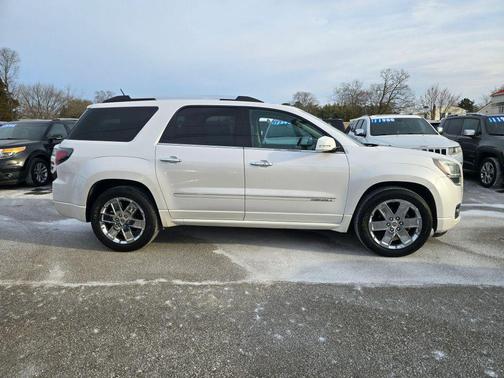 2016 GMC Acadia Denali