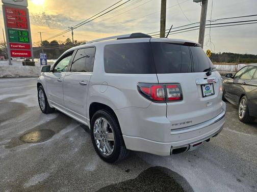 2016 GMC Acadia Denali