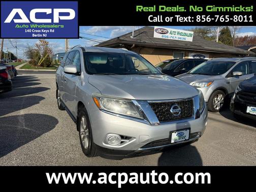 2014 Nissan Pathfinder SV