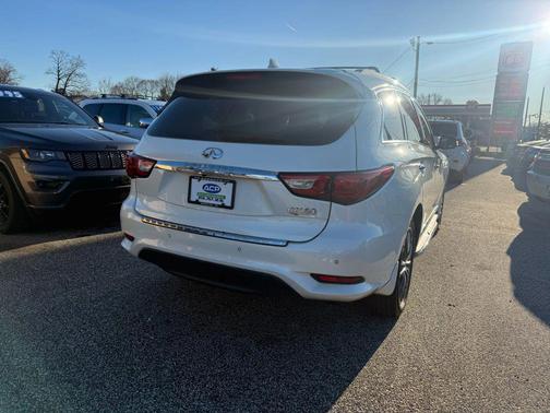 2018 INFINITI QX60 Base