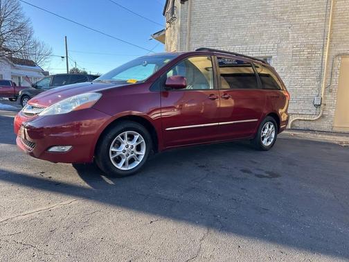 2006 Toyota Sienna XLE Limited