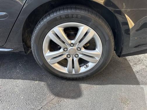 2010 Kia Optima SX