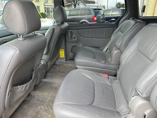 2008 Toyota Sienna XLE Limited