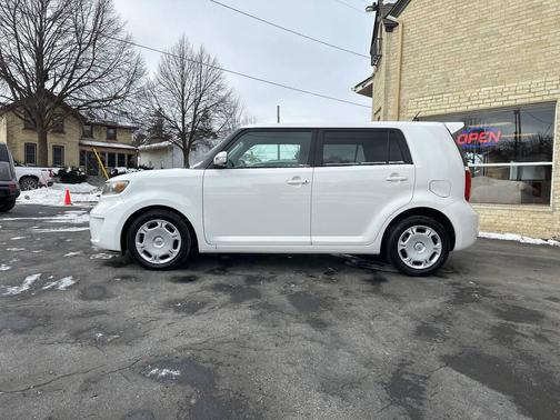 2008 Scion xB Base