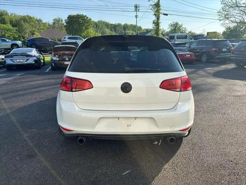2017 Volkswagen Golf GTI 2.0T S 4-Door