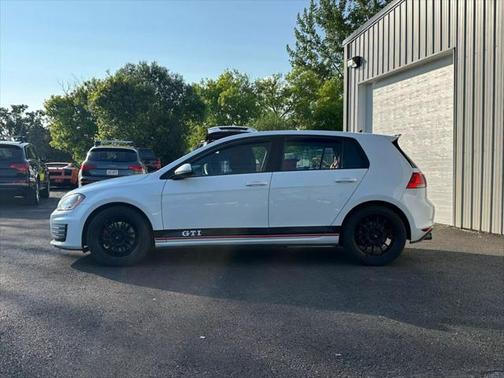 2017 Volkswagen Golf GTI 2.0T S 4-Door