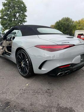2022 Mercedes-Benz AMG SL 63 Base